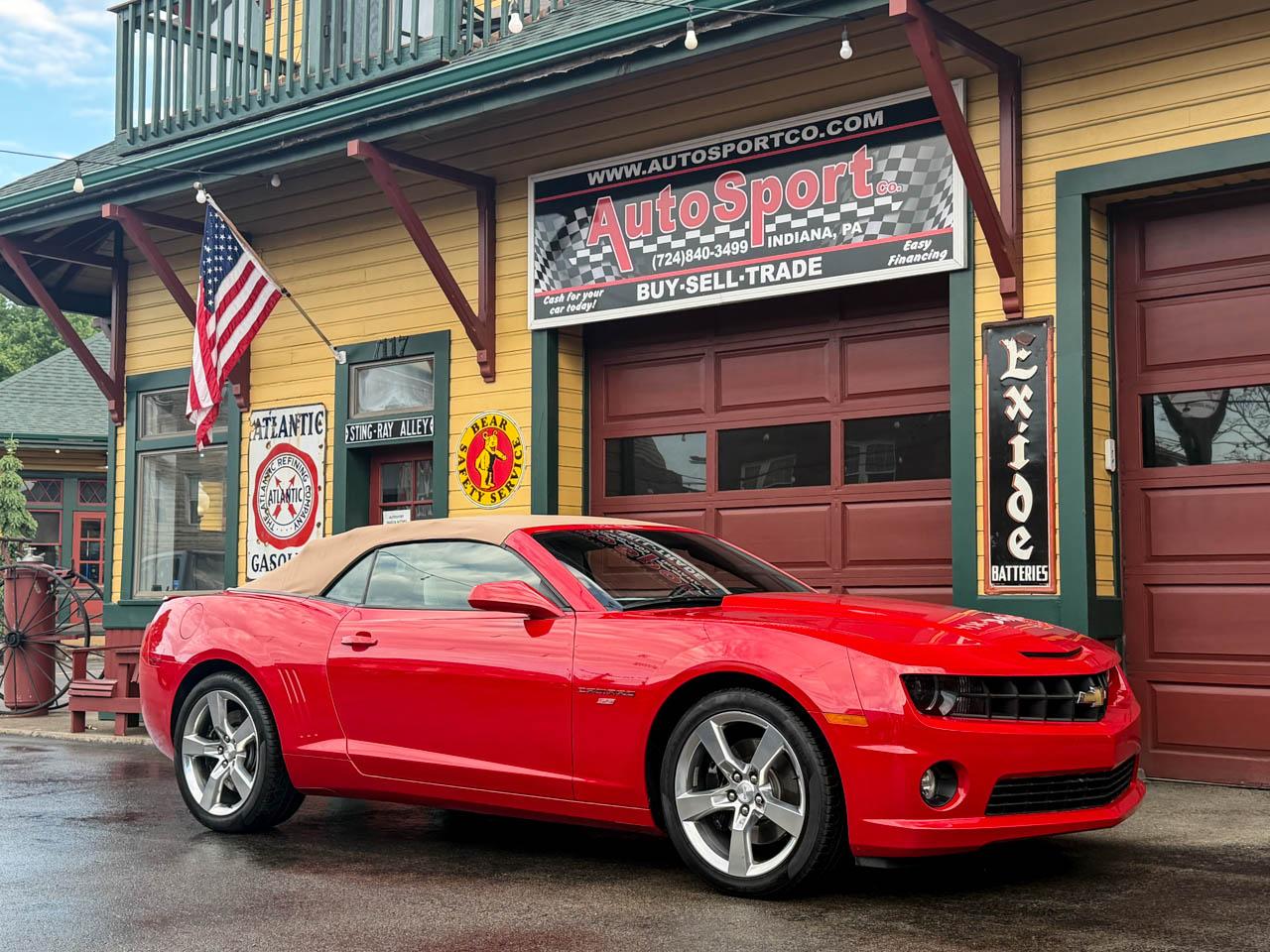Chevrolet Camaro Convertible 2SS 2011