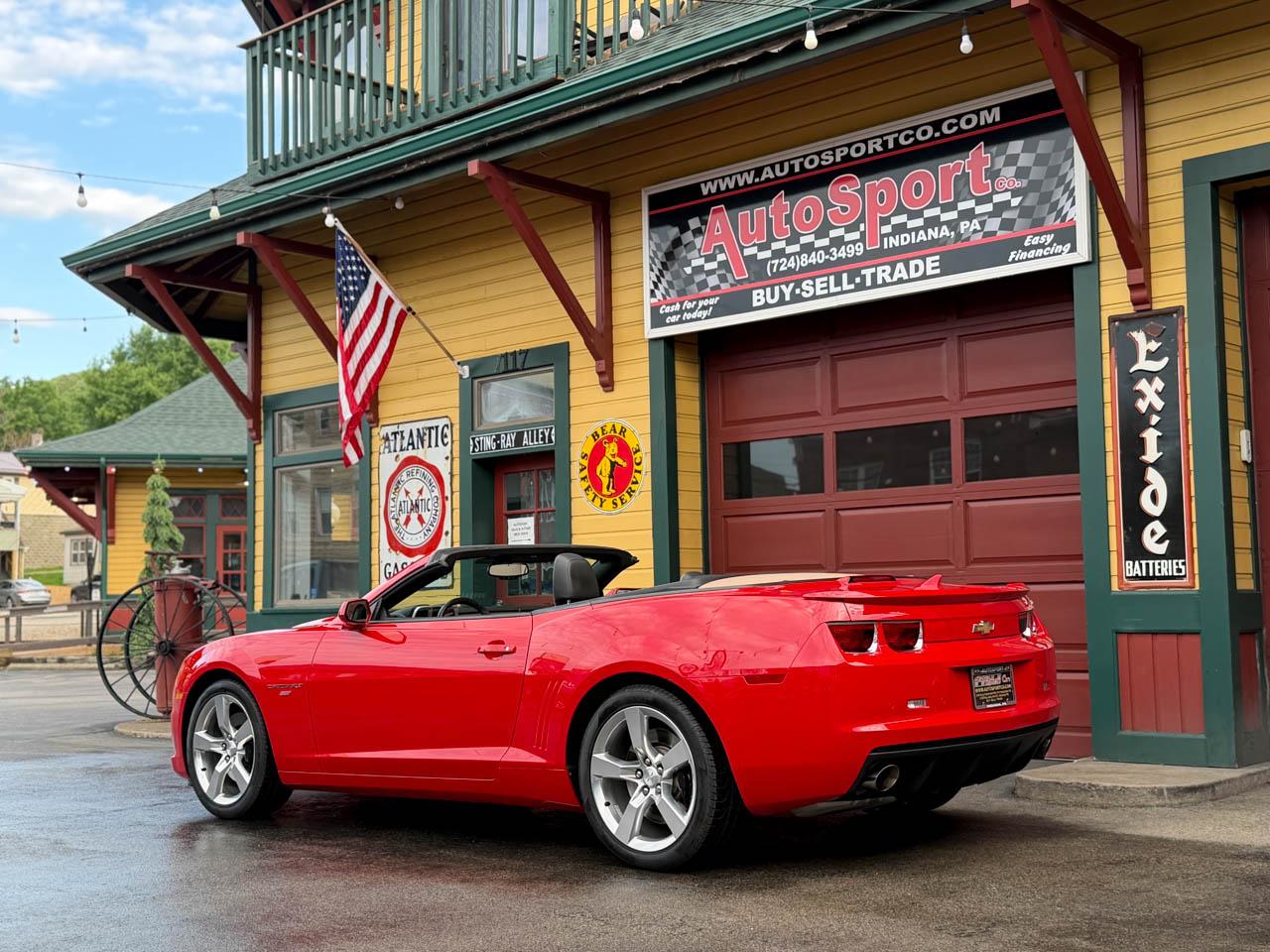 Chevrolet Camaro Convertible 2SS 2011