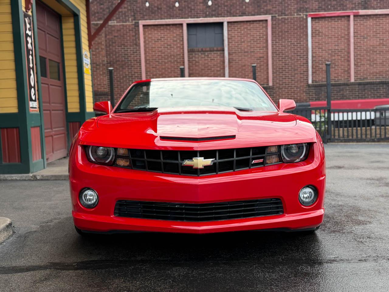 Chevrolet Camaro Convertible 2SS 2011