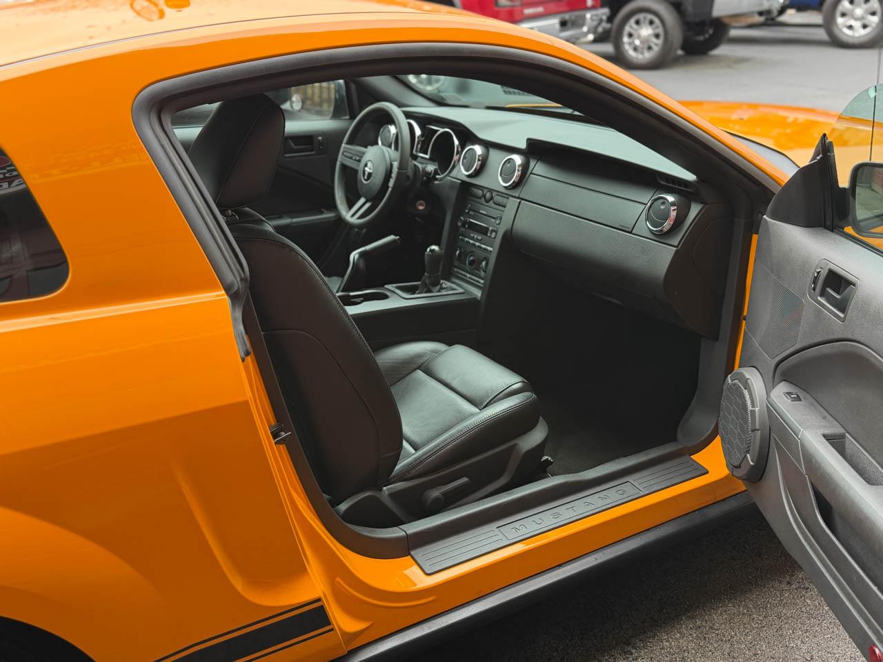 Ford Mustang V6 Premium Coupe 2007
