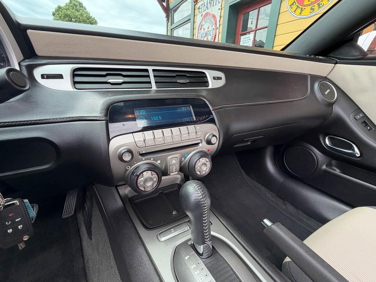 Chevrolet Camaro  2012