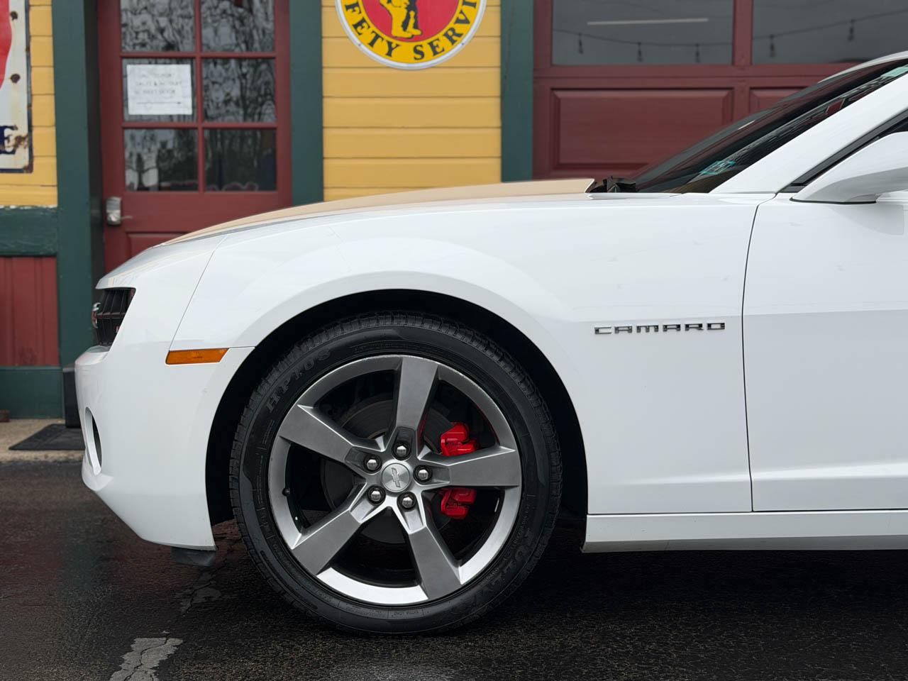 Chevrolet Camaro  2012