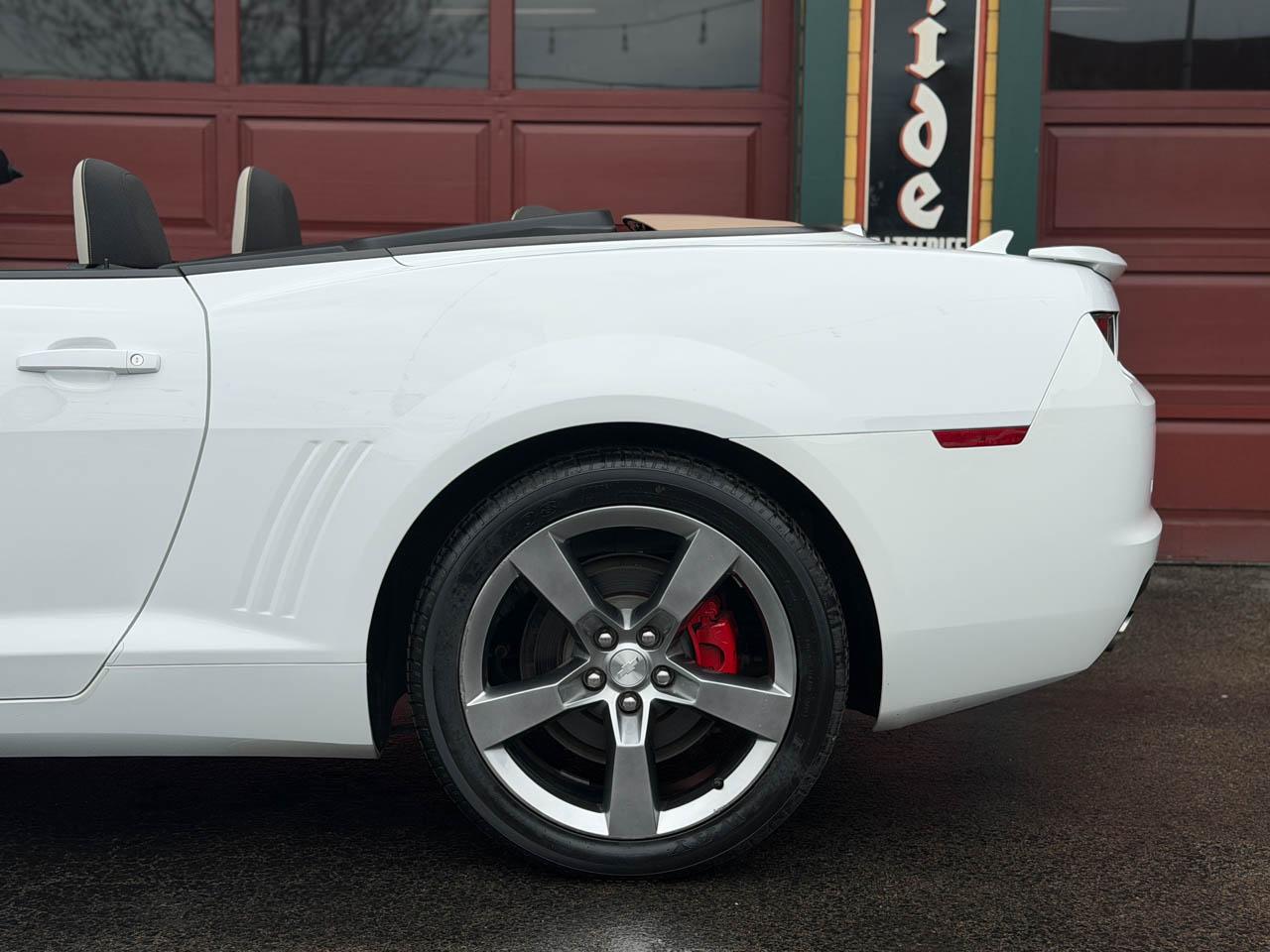 Chevrolet Camaro  2012