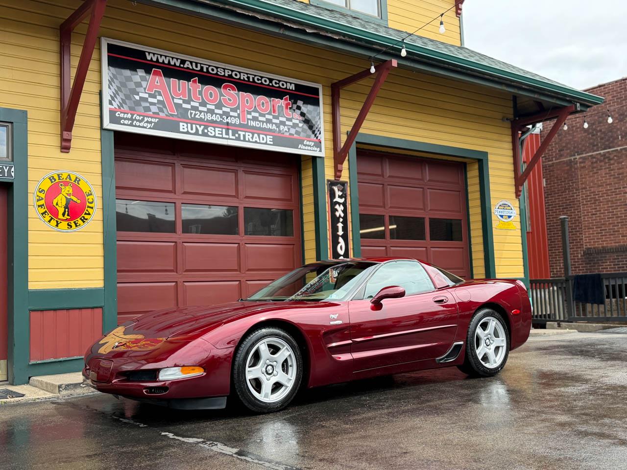 Chevrolet Corvette Coupe 2003