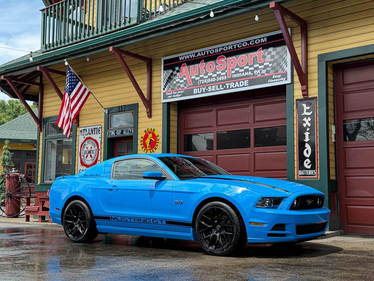 2013 Ford Mustang GT Premium Coupe