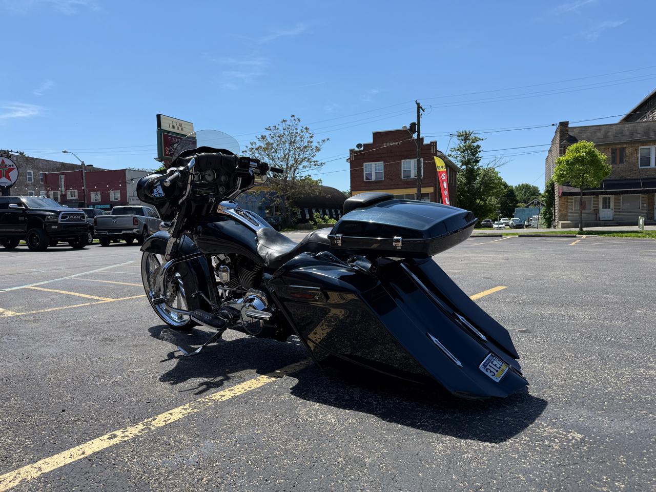 Harley-Davidson Street Glide  2014