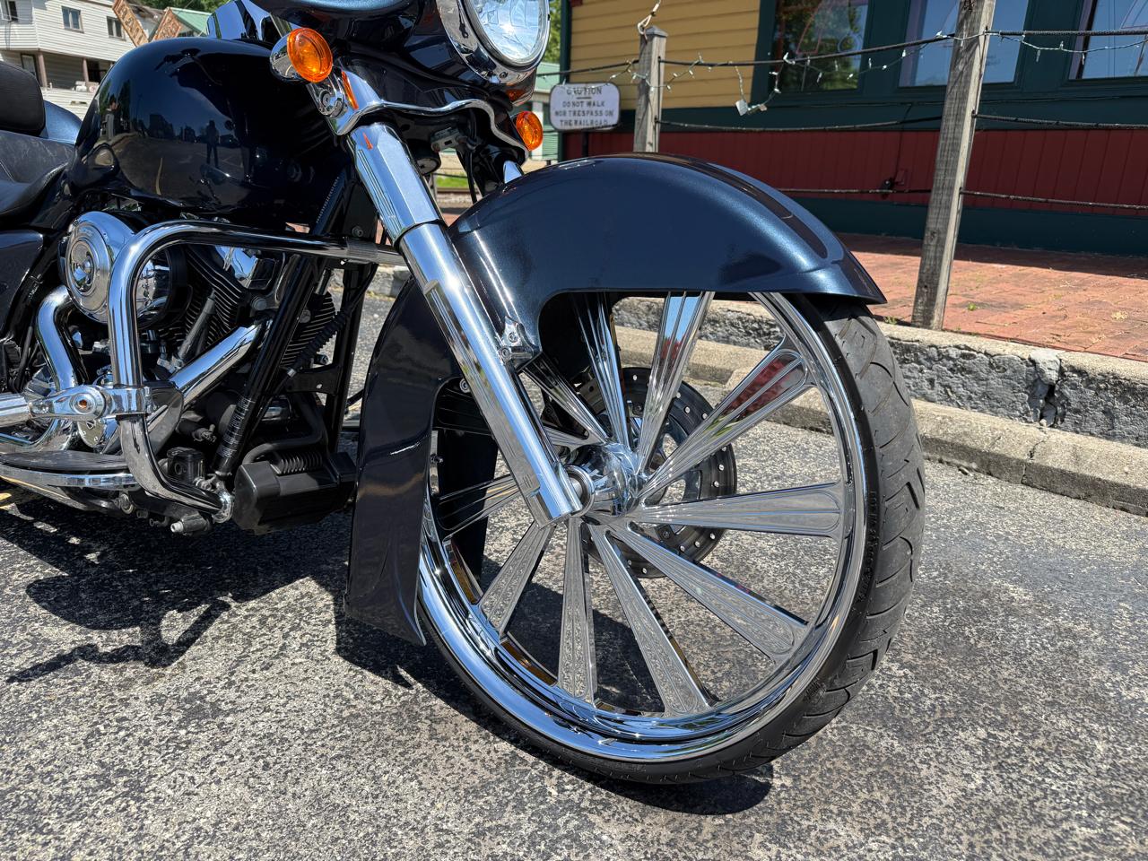 Harley-Davidson Street Glide  2014