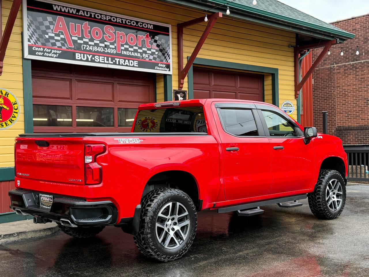 Chevrolet Silverado 1500 Custom Trail Boss Crew Cab Short Box 4WD 2020