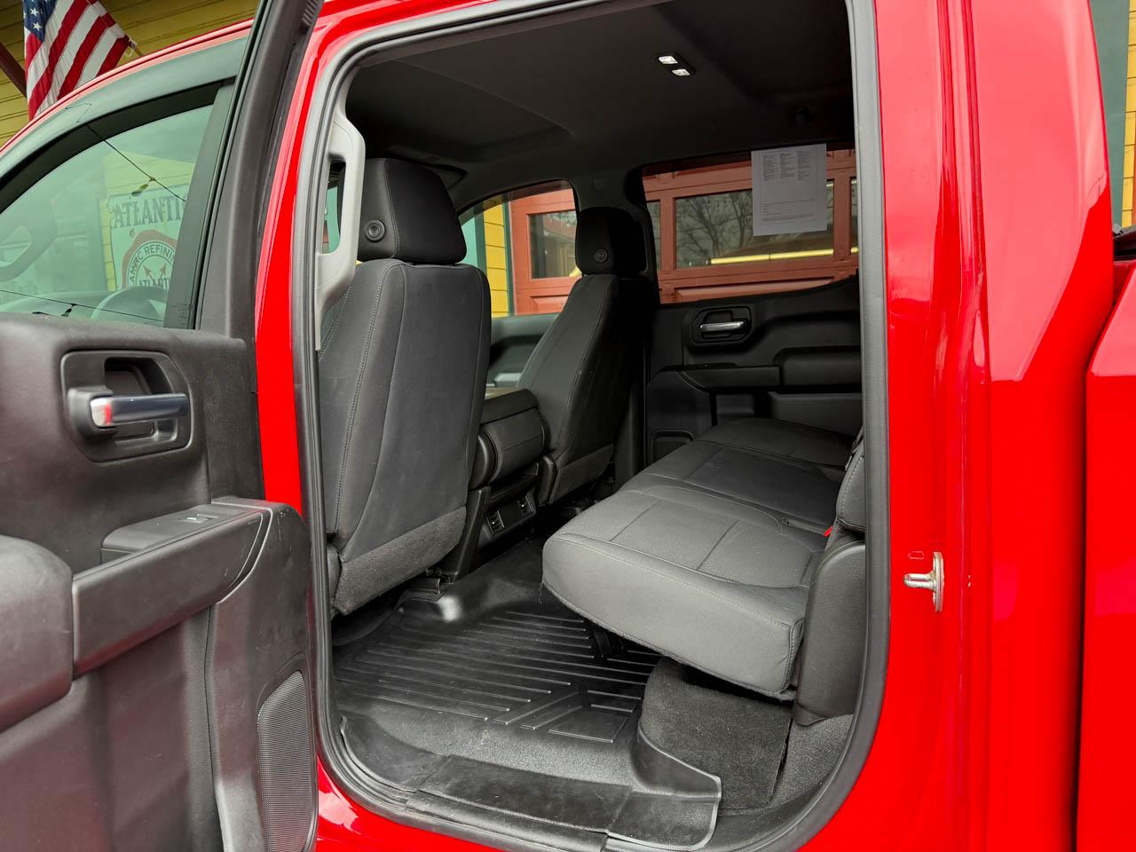 Chevrolet Silverado 1500 Custom Trail Boss Crew Cab Short Box 4WD 2020