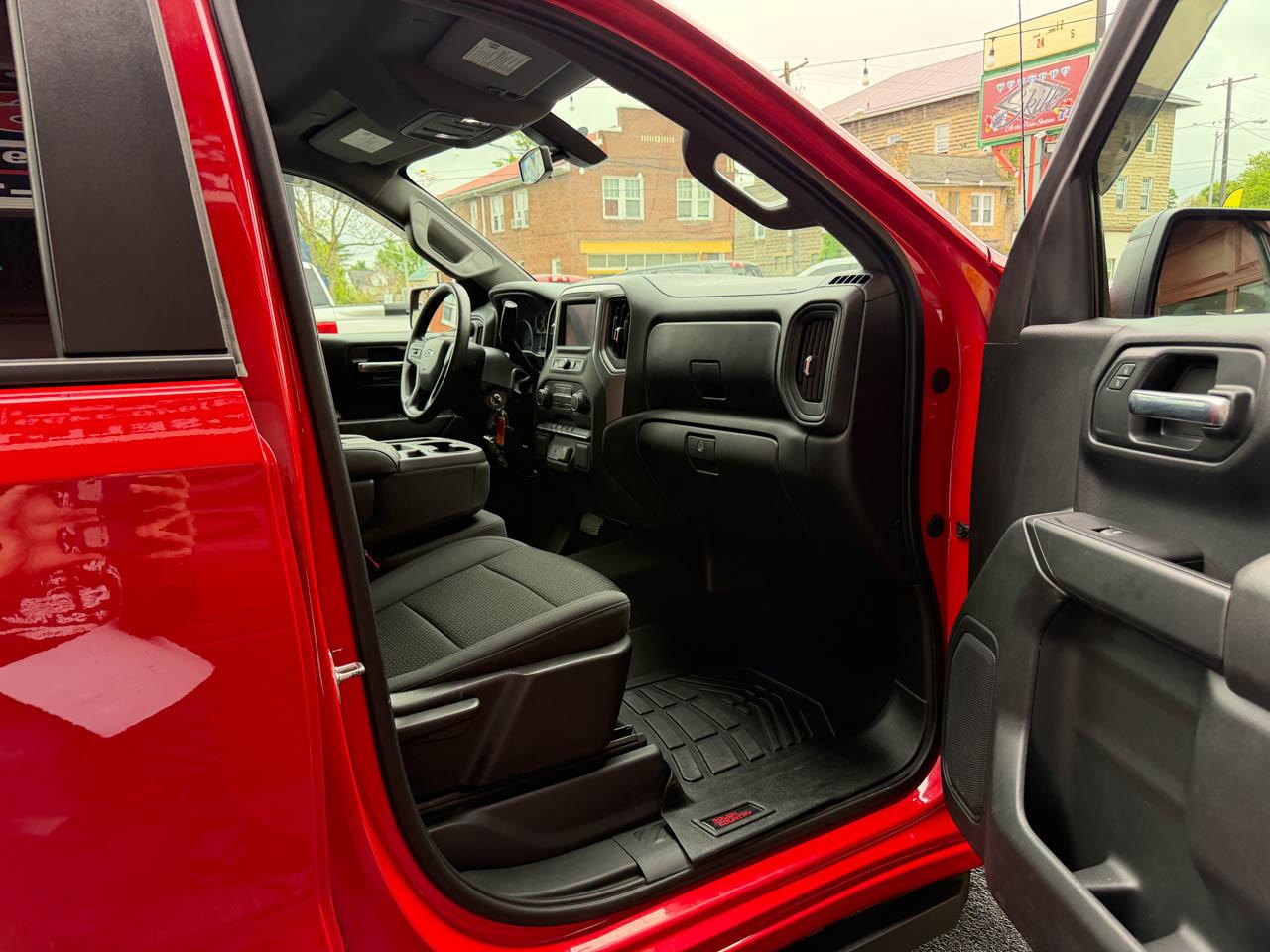 Chevrolet Silverado 1500 Custom Trail Boss Crew Cab Short Box 4WD 2020