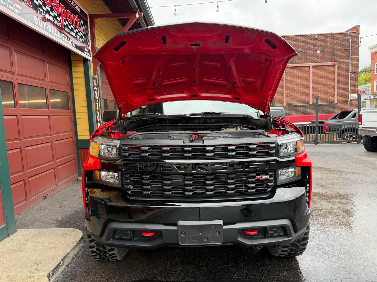 Chevrolet Silverado 1500 Custom Trail Boss Crew Cab Short Box 4WD 2020