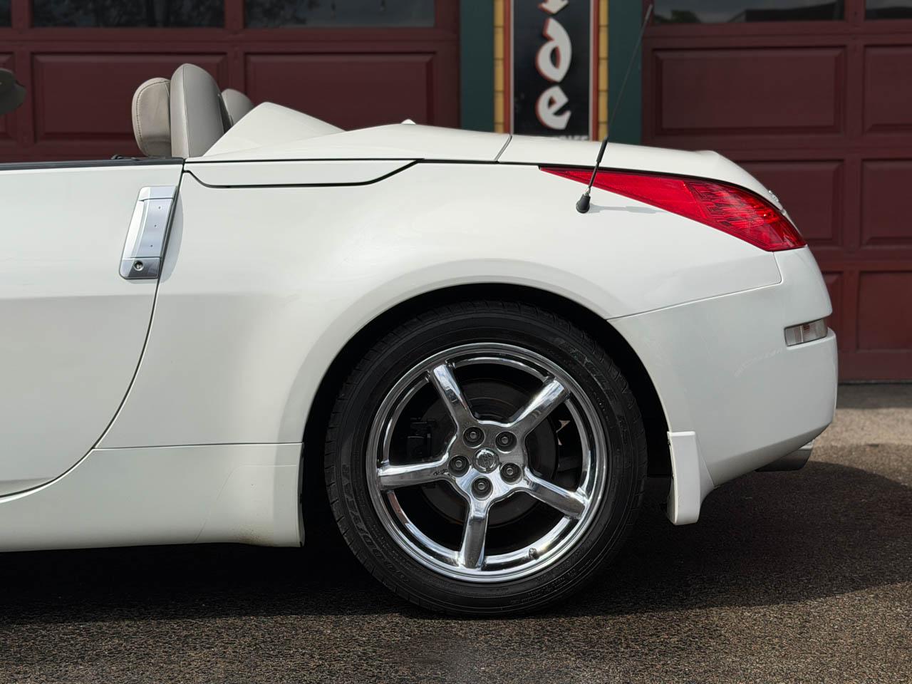 Nissan 350Z Enthusiast Roadster 2006