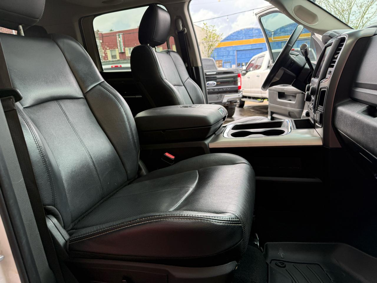 RAM 2500 Laramie Mega Cab 4WD 2018