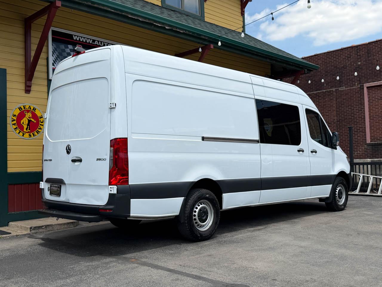 Mercedes-Benz Sprinter  2019