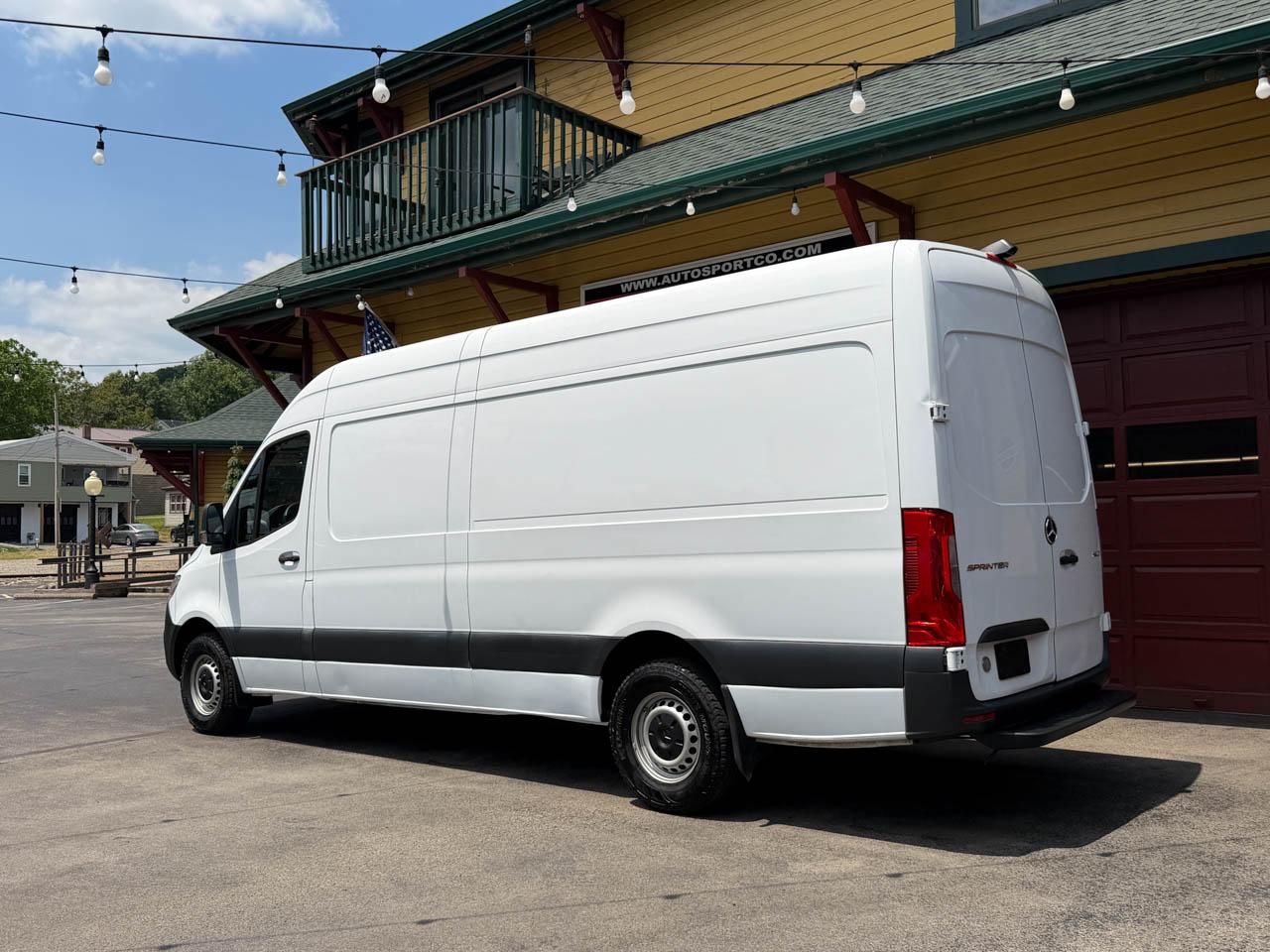 Mercedes-Benz Sprinter  2019