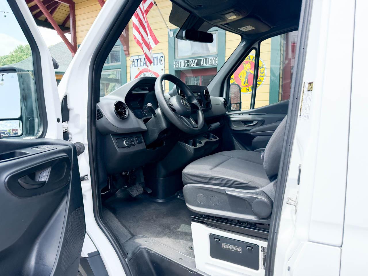 Mercedes-Benz Sprinter  2019