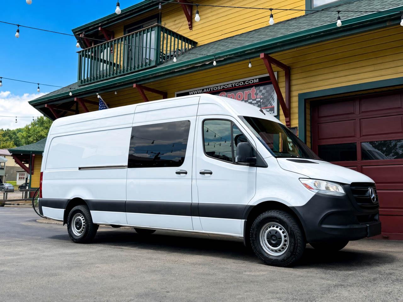 2019 Mercedes-Benz Sprinter 2500 Wagon High Roof 170-in. WB