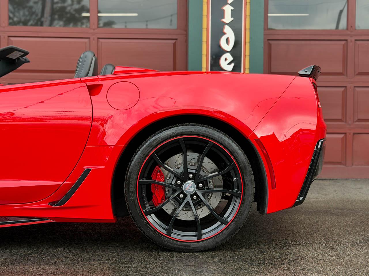 Chevrolet Corvette Grand Sport w/3LT Convertbile 2017