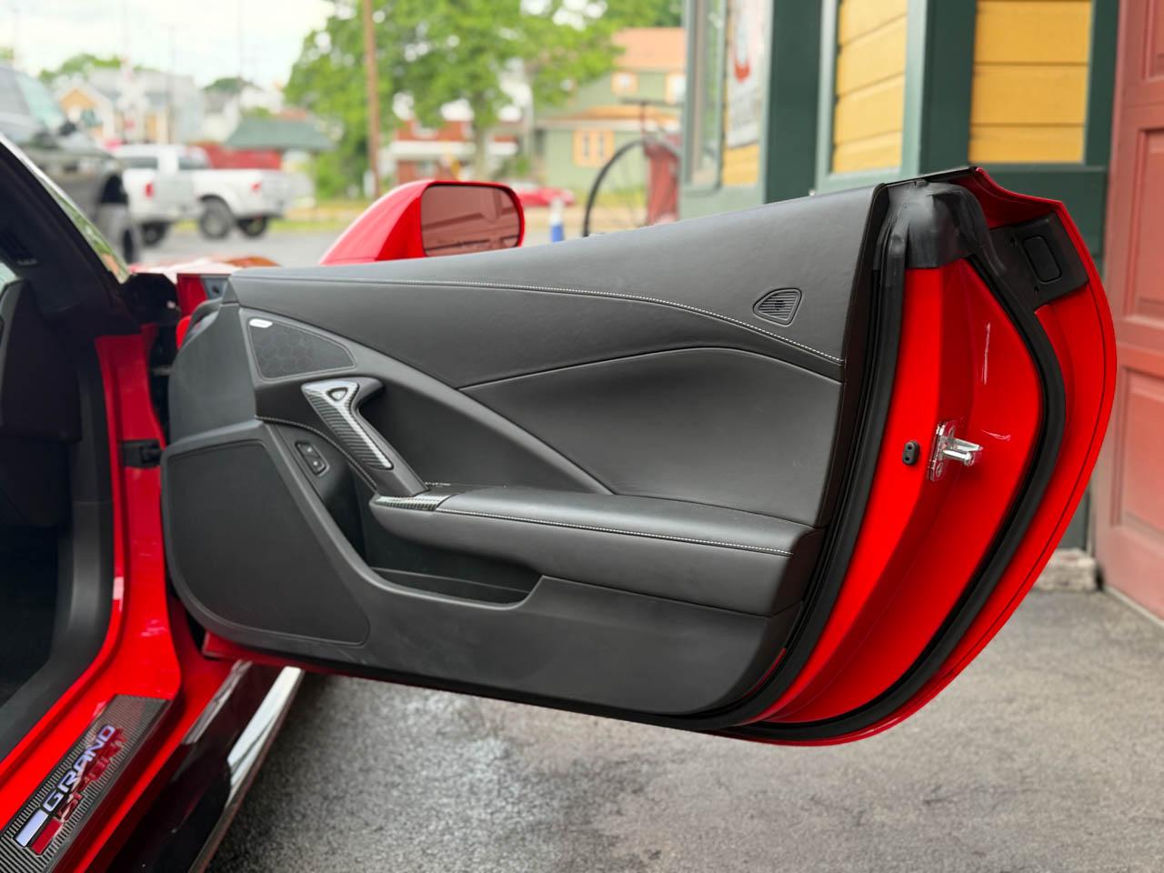 Chevrolet Corvette Grand Sport w/3LT Convertbile 2017