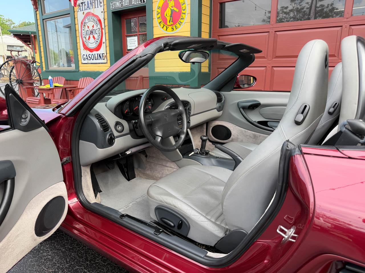 Porsche Boxster Base 1998