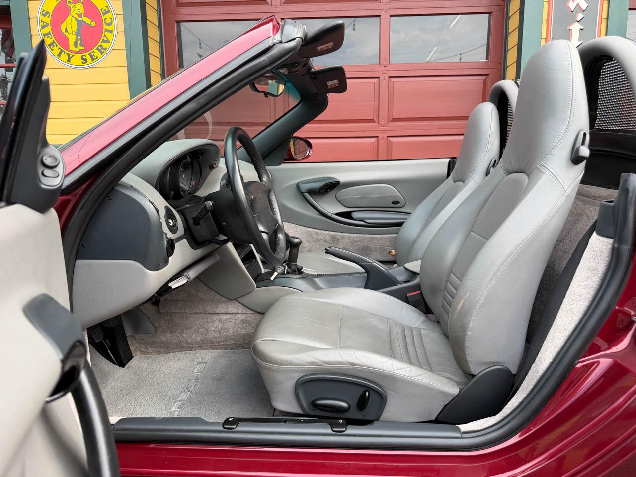 Porsche Boxster Base 1998