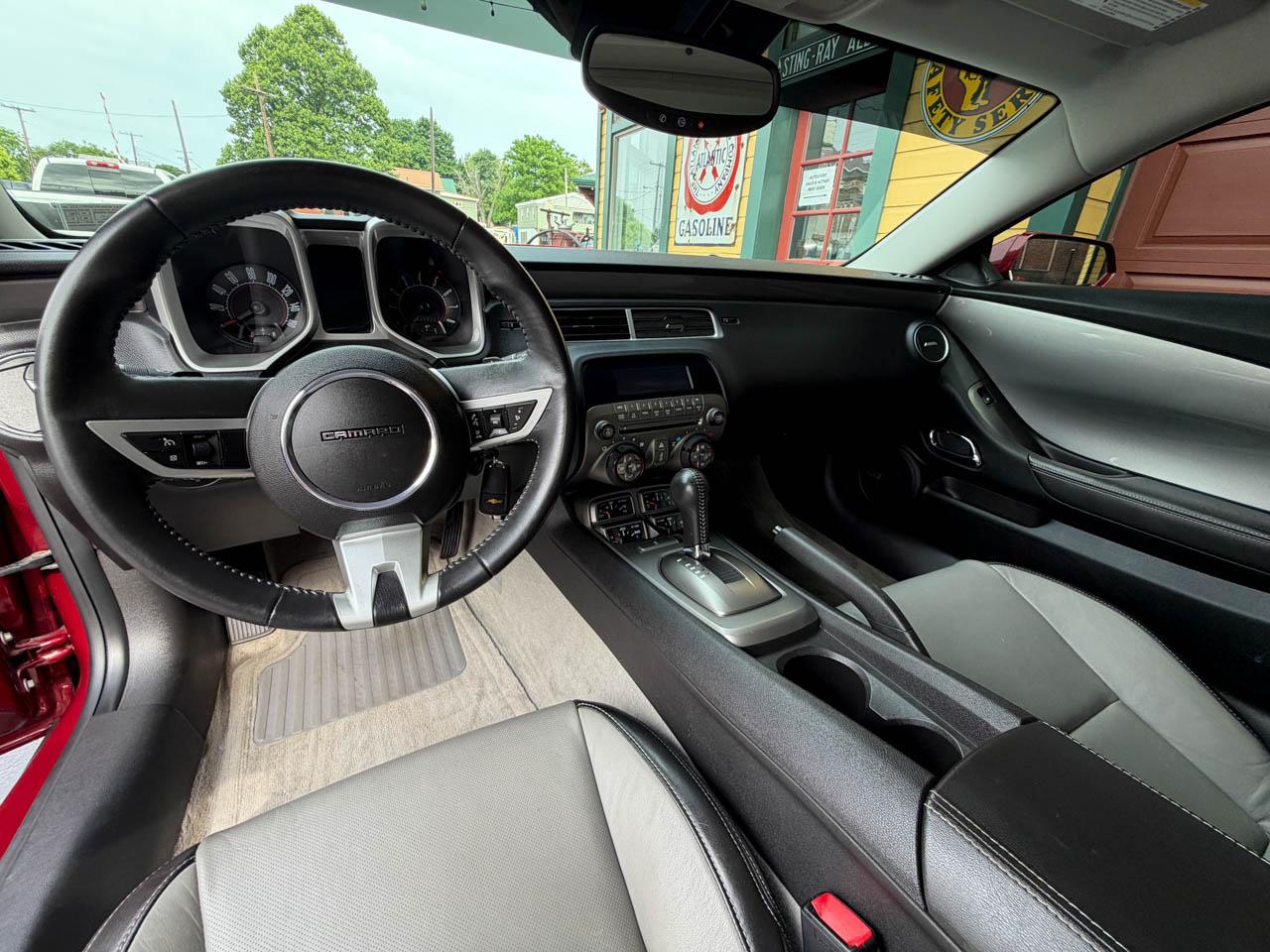 Chevrolet Camaro  2010