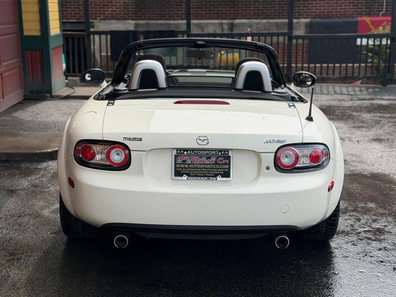 Mazda MX-5 Miata Touring 2008