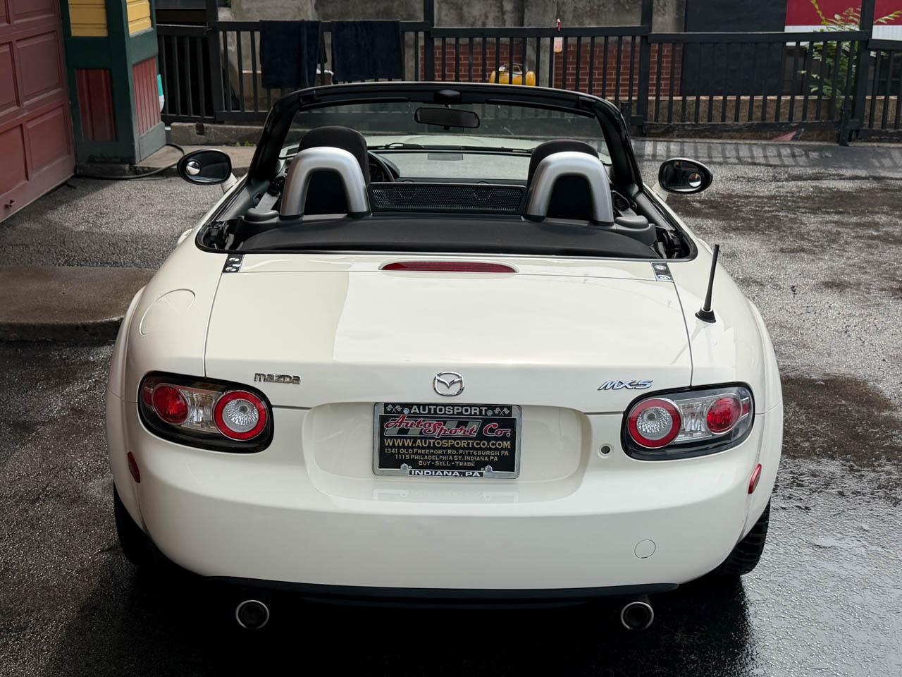 Mazda MX-5 Miata Touring 2008