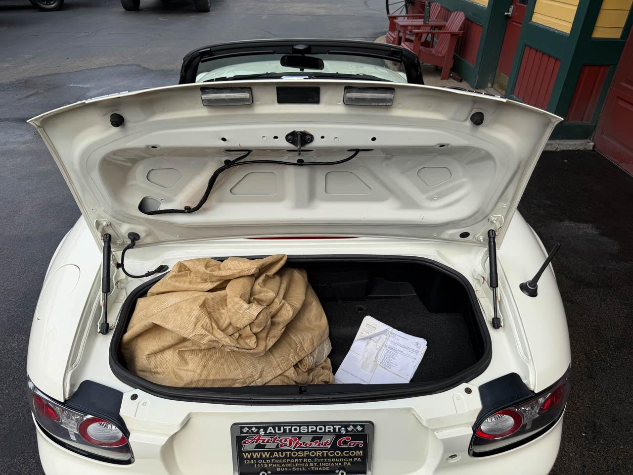 Mazda MX-5 Miata Touring 2008