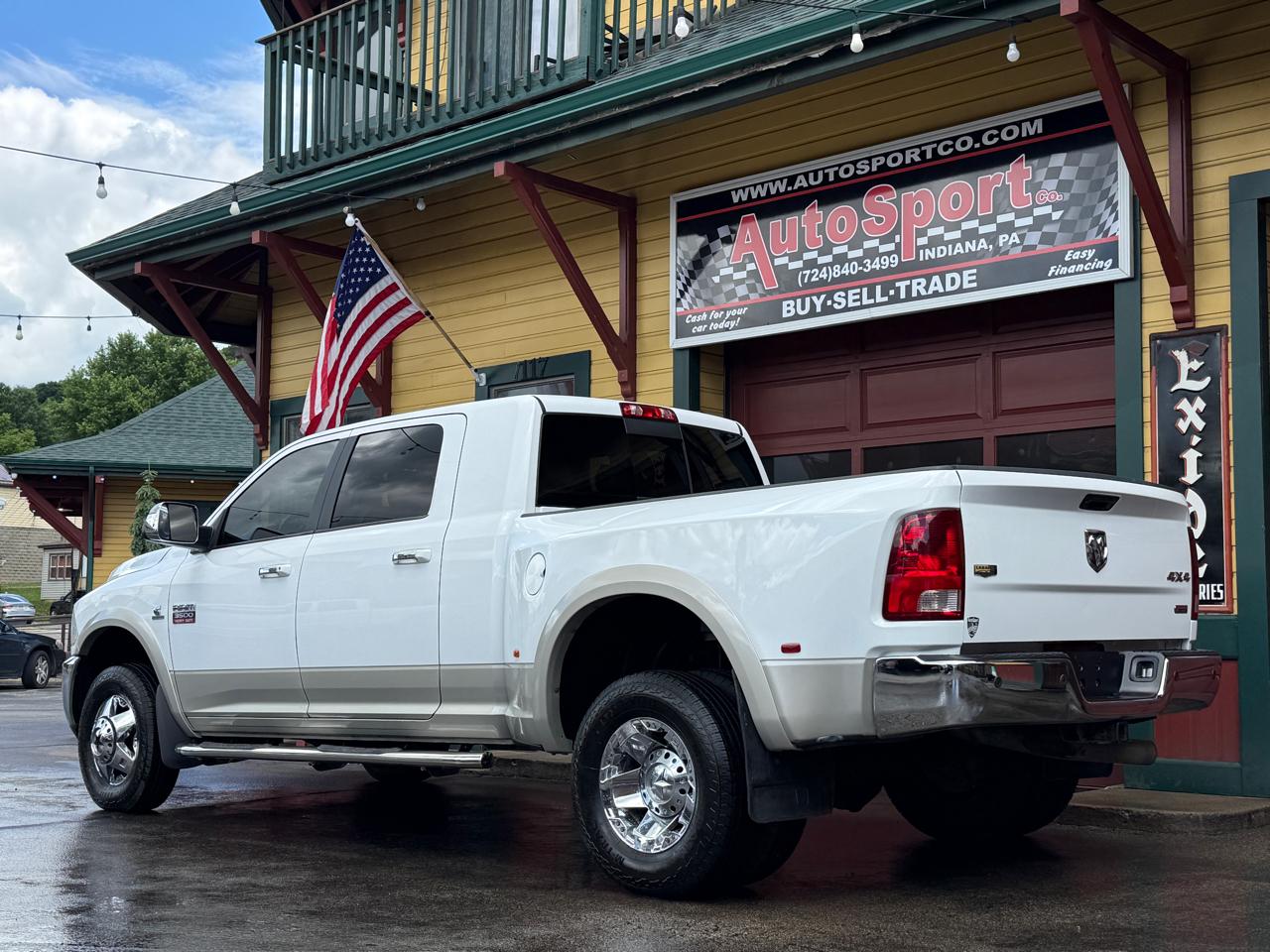 RAM 3500 Laramie Mega Cab 4WD DRW 2010
