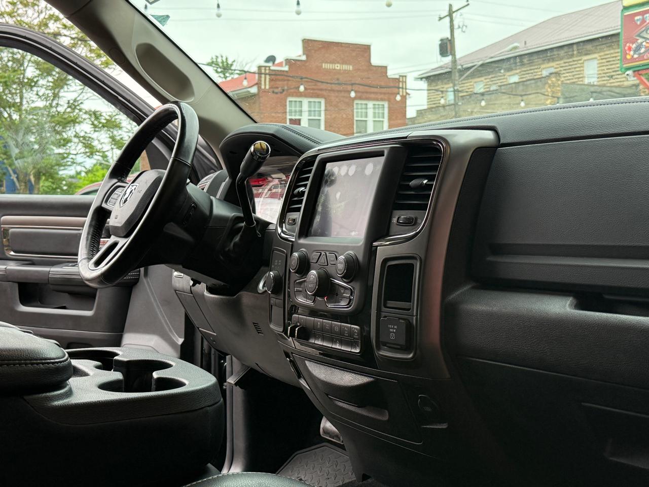 RAM 2500 4WD Crew Cab 149" Big Horn 2018