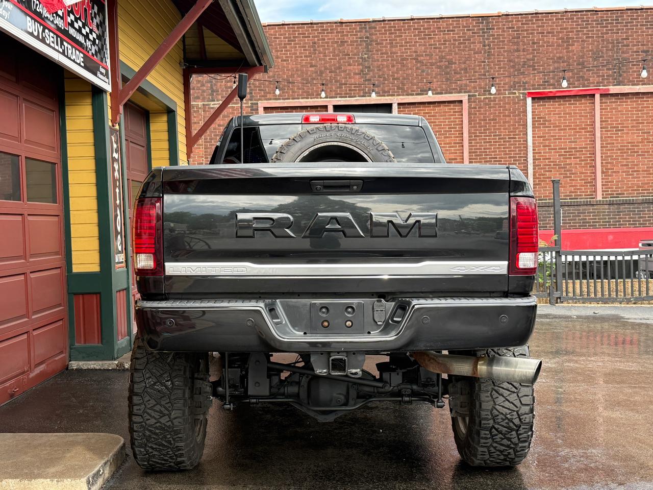 RAM 2500 4WD Mega Cab 160.5" Laramie Limited 2018