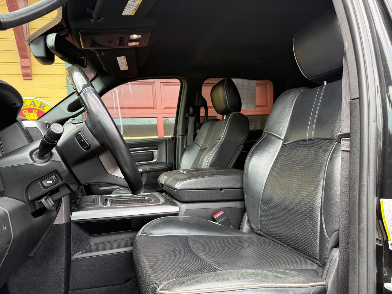RAM 2500 4WD Mega Cab 160.5" Laramie Limited 2018