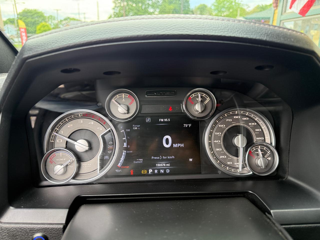 RAM 2500 4WD Mega Cab 160.5" Laramie Limited 2018