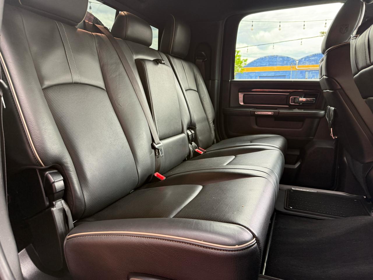 RAM 2500 4WD Mega Cab 160.5" Laramie Limited 2018