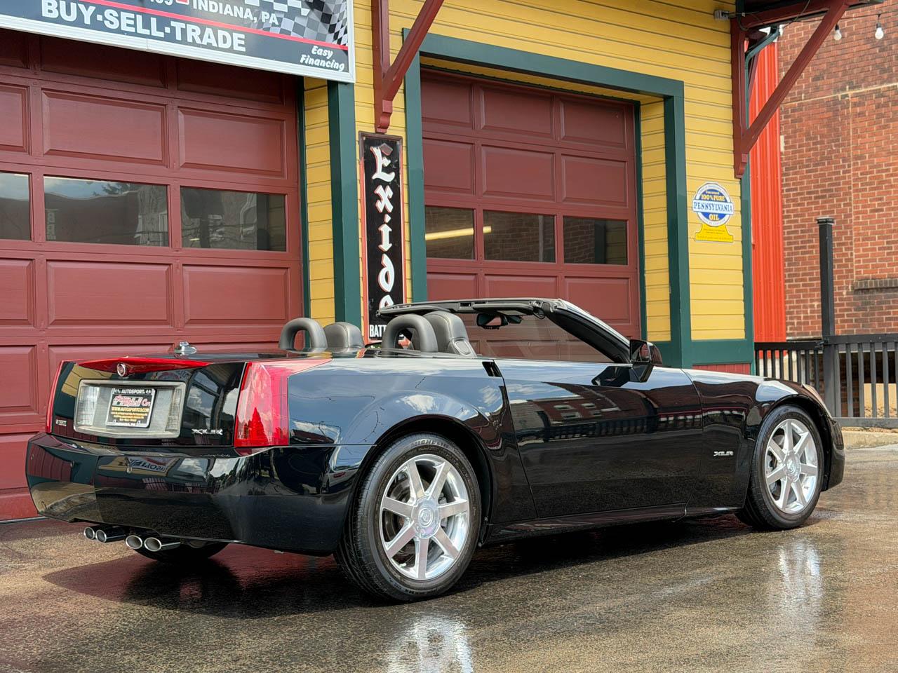 Cadillac XLR Convertible 2005