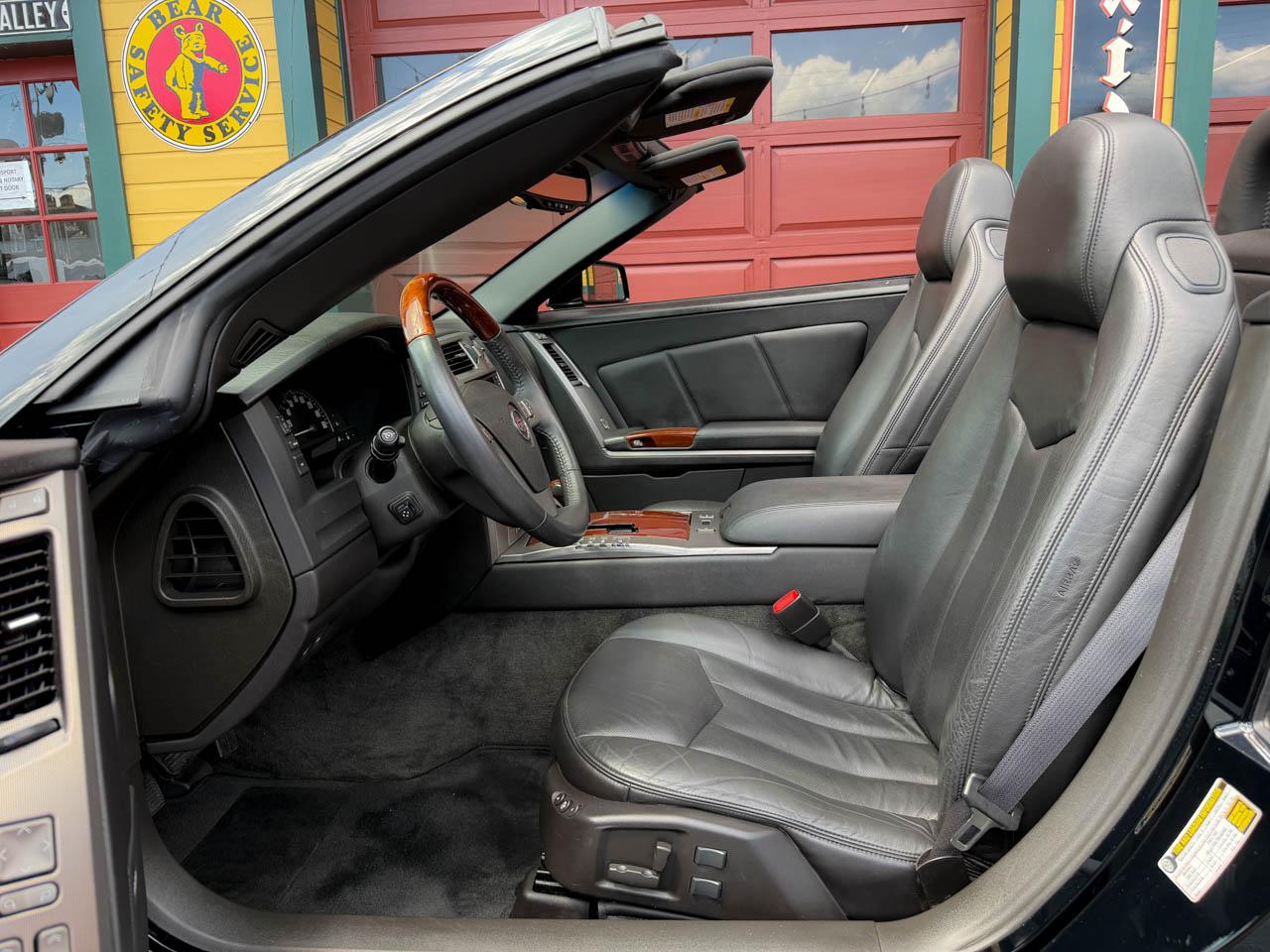 Cadillac XLR Convertible 2005