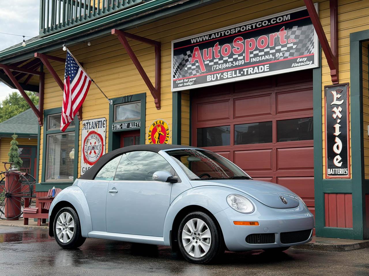 Volkswagen New Beetle 2.5L PZEV Convertible 2010