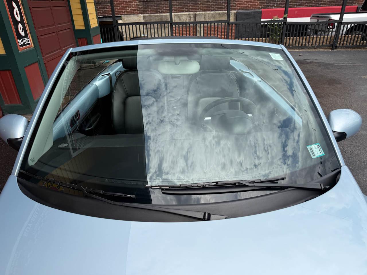 Volkswagen New Beetle 2.5L PZEV Convertible 2010