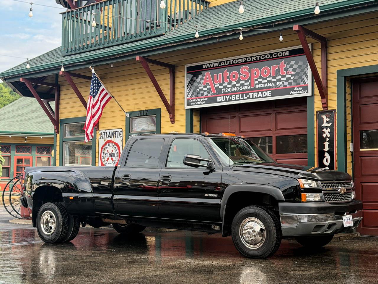 2005 Chevrolet Silverado 3500 Work Truck 4WD DRW