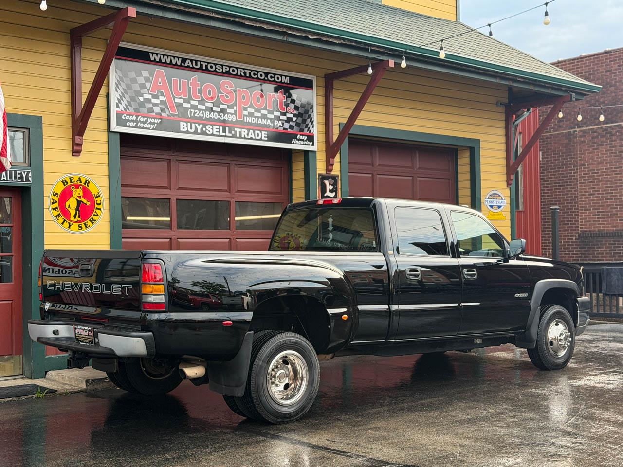 Chevrolet Silverado 3500 Work Truck 4WD DRW 2005