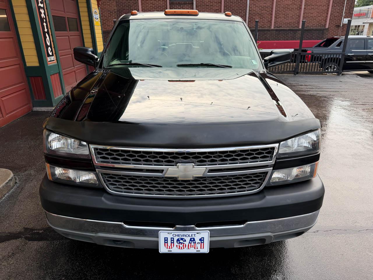 Chevrolet Silverado 3500 Work Truck 4WD DRW 2005