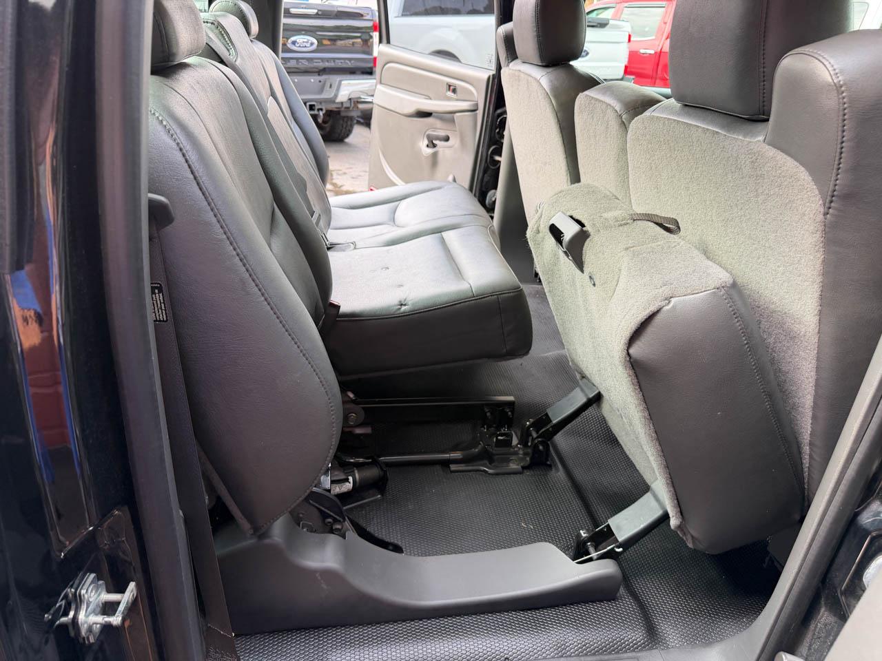 Chevrolet Silverado 3500 Work Truck 4WD DRW 2005