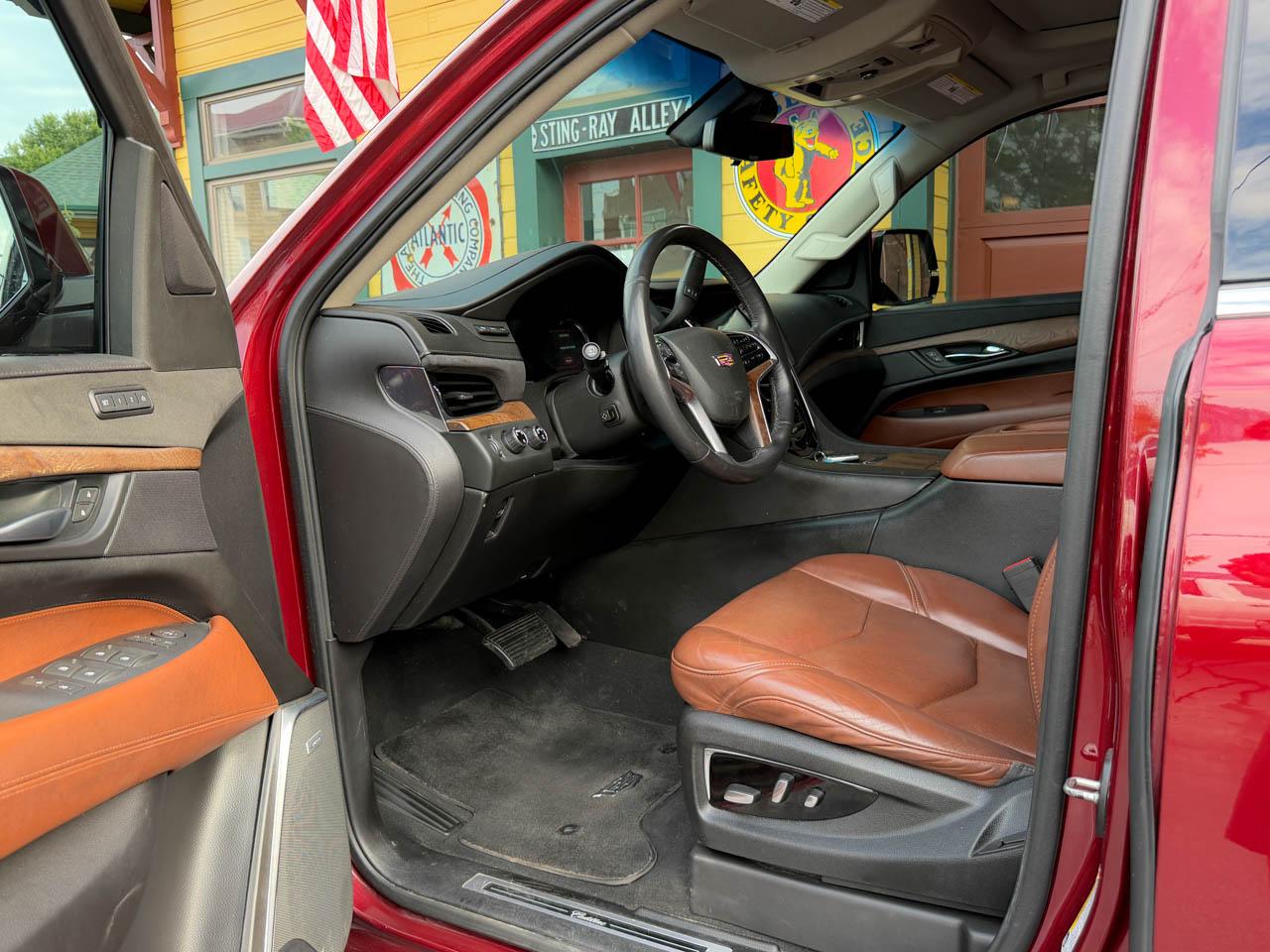 Cadillac Escalade  2018