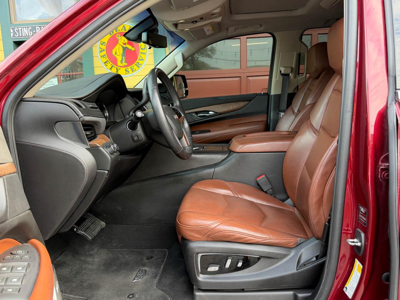 Cadillac Escalade  2018
