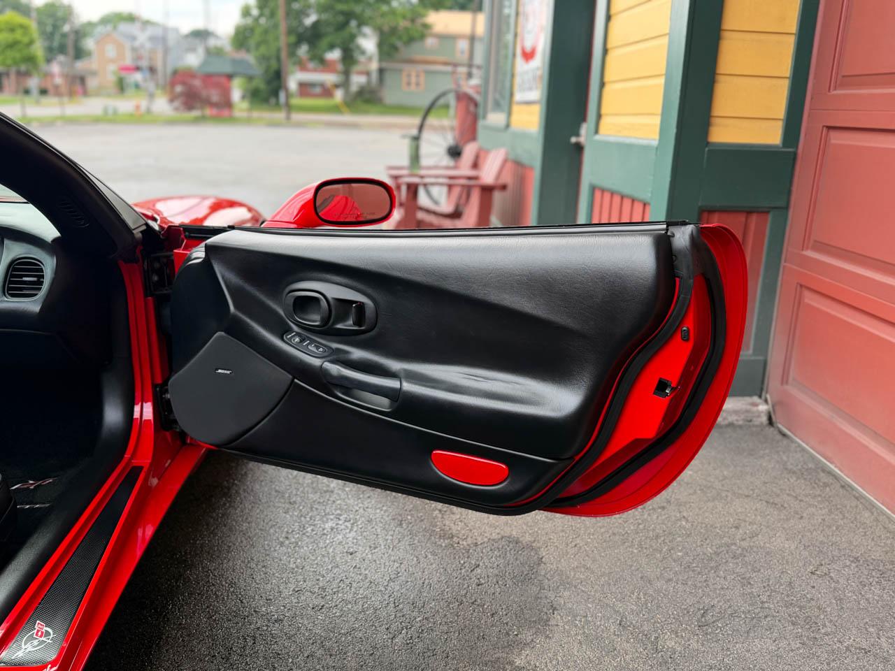 Chevrolet Corvette Convertible 2003