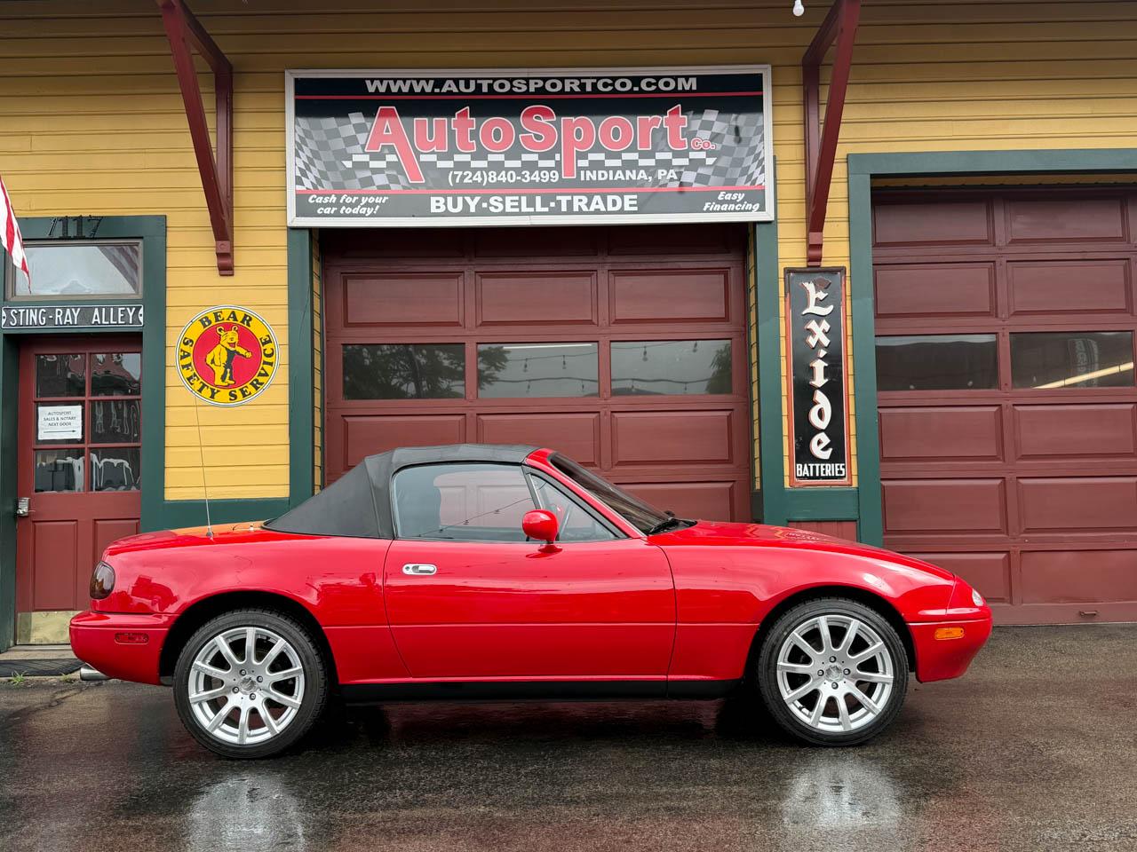Mazda MX-5 Miata Base 1990
