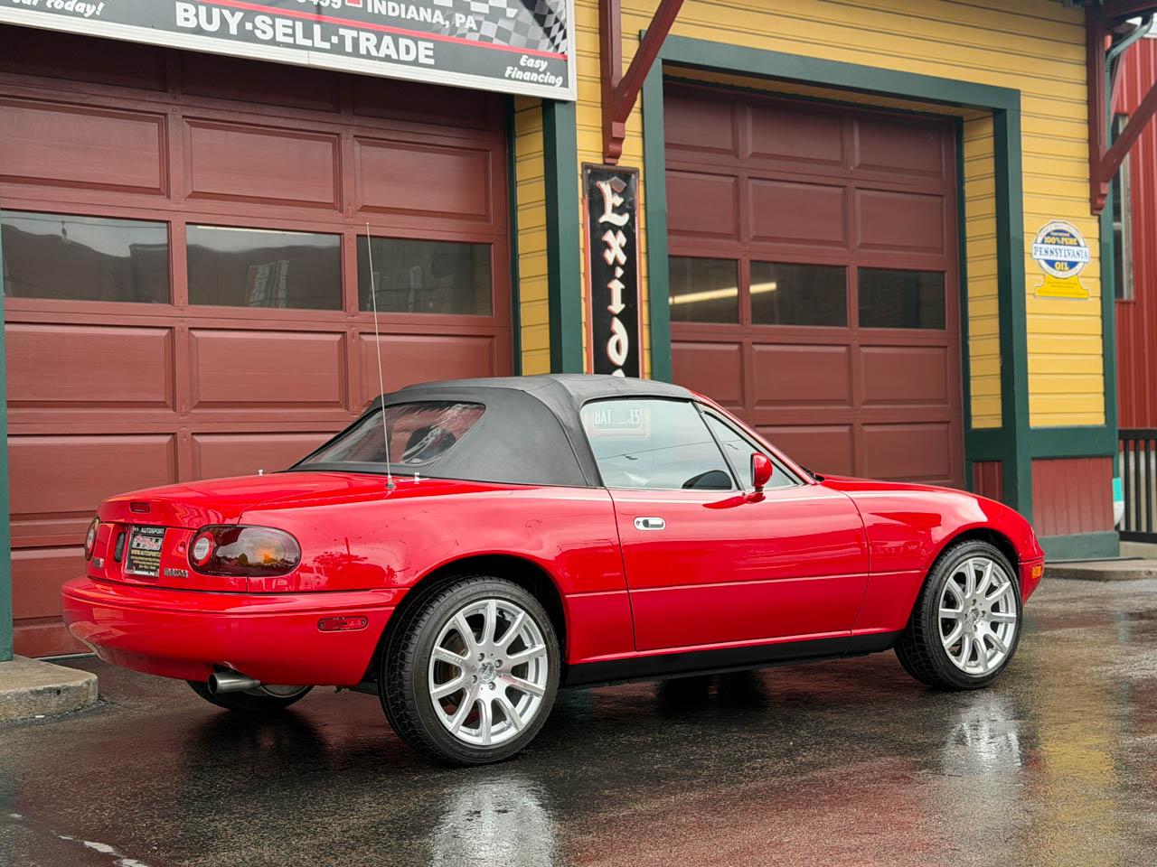 Mazda MX-5 Miata Base 1990