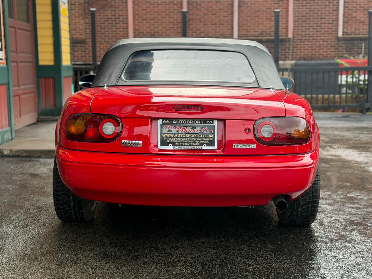 Mazda MX-5 Miata Base 1990