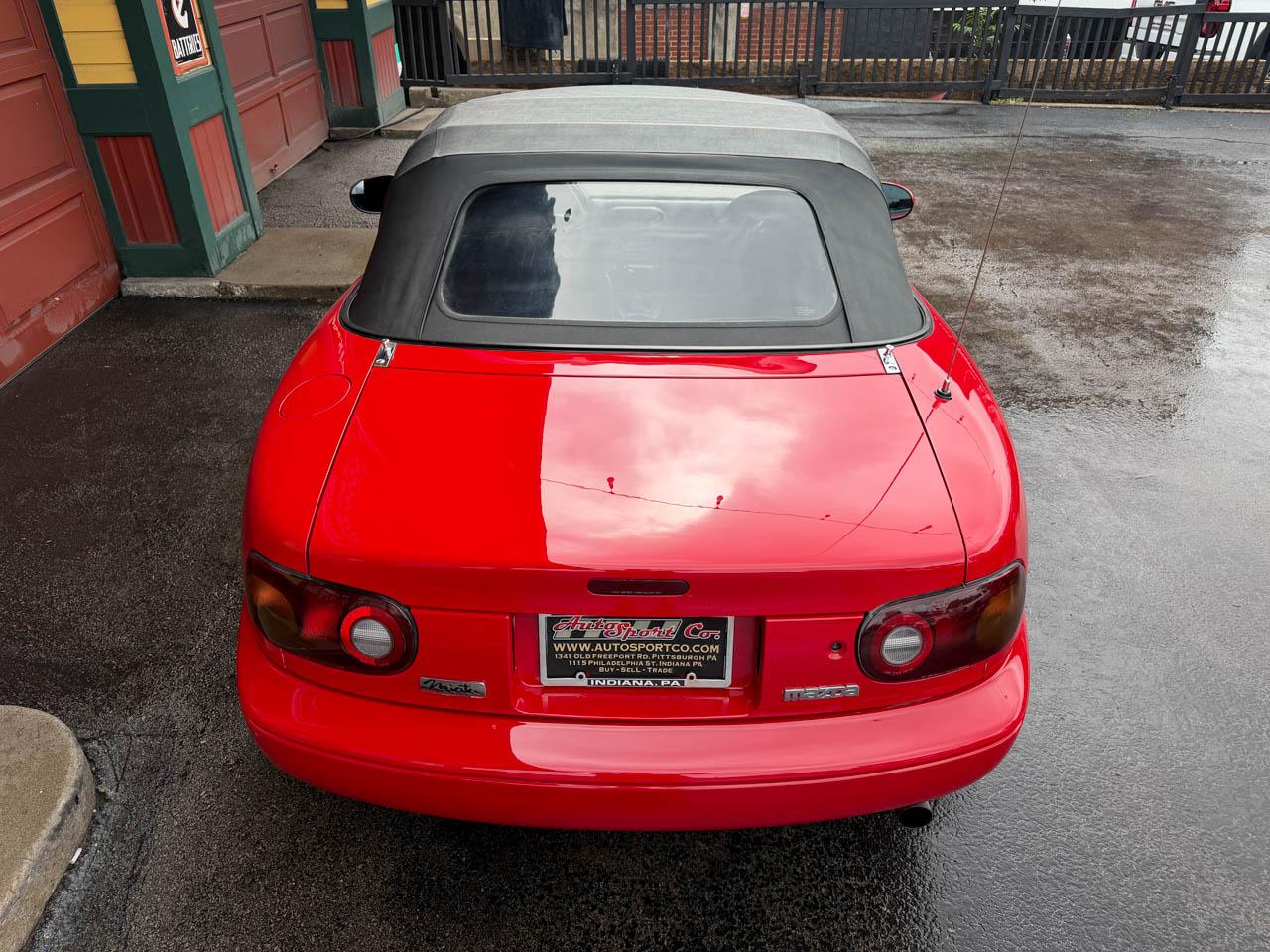 Mazda MX-5 Miata Base 1990